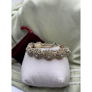 Gold Tone Rhinestone Stretch Bracelet